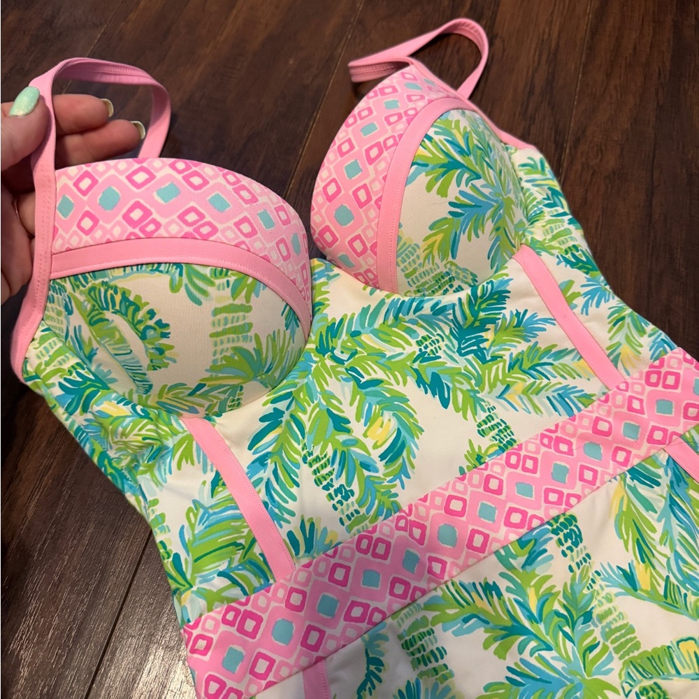 Lilly Pulitzer Palma One-Piece Swimsuit Size 4
